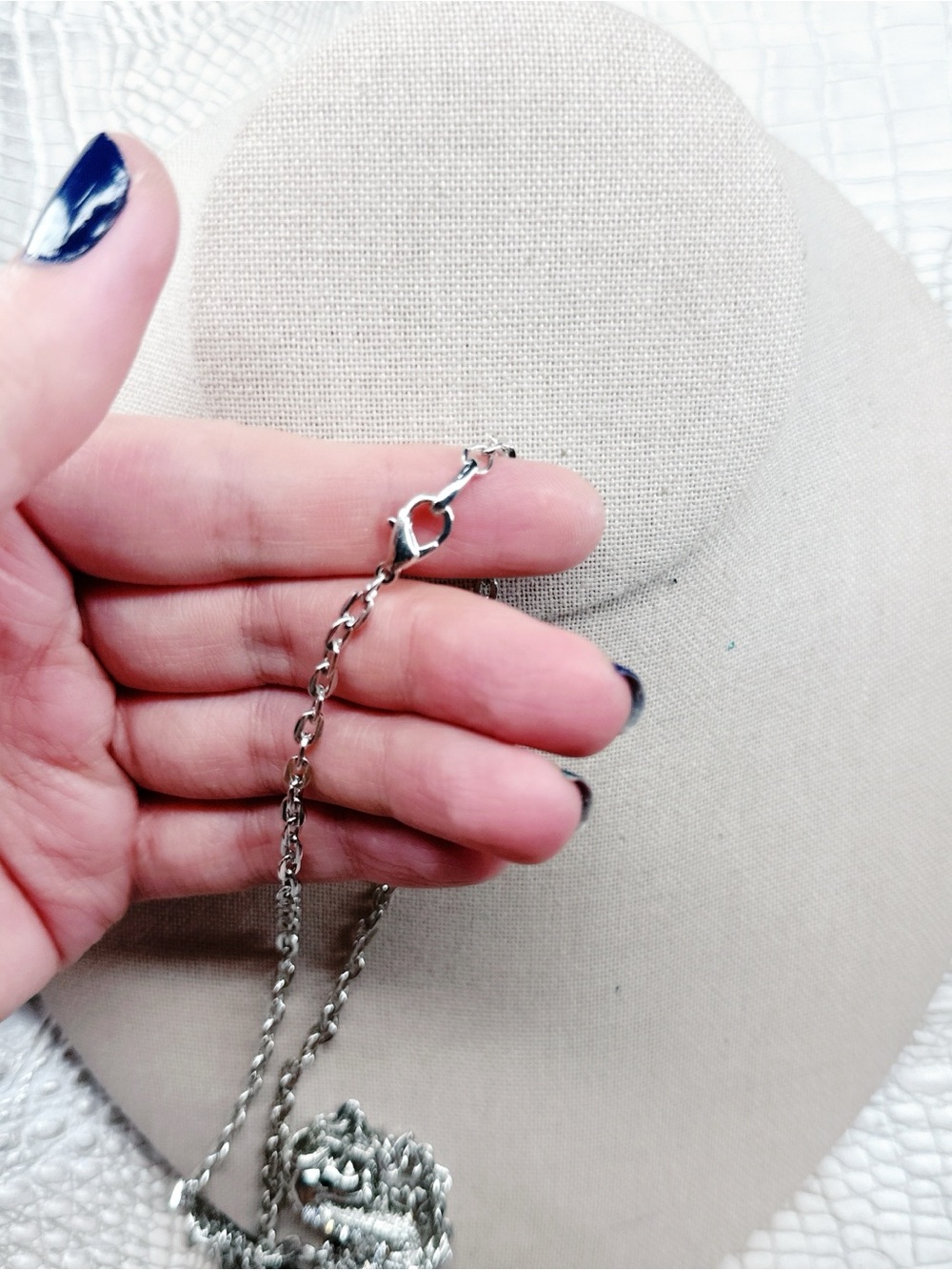 1050mc. Silvertone Dragon Necklace View 6